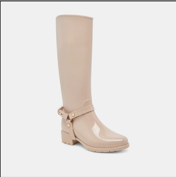 Dolce Vita Cloudy H2O Boots - Picture 7 of 9